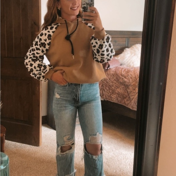 Leopard Print Tan Men's Sweater - Picture 2 of 2